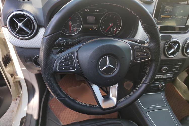 Used Mercedes-Benz B-Class 2015 B 200 Sport Edition
