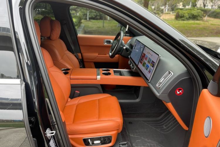 Used Li Auto L8 2023 Max model