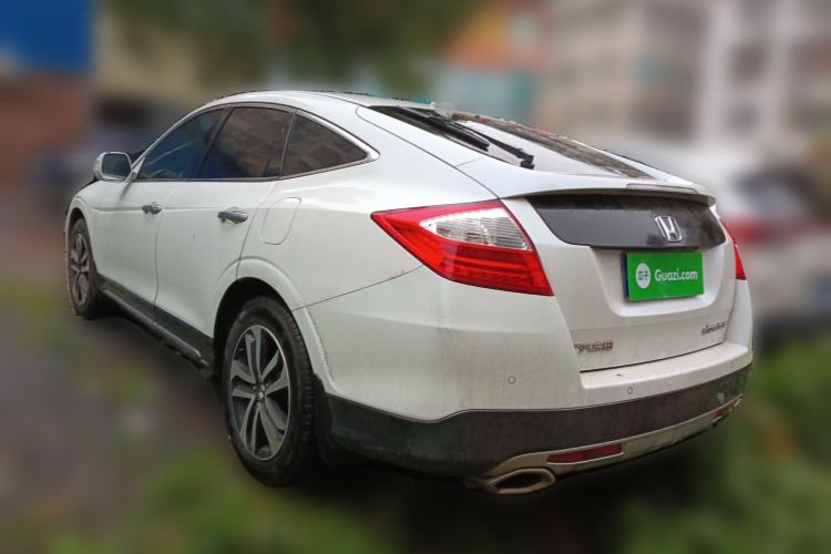 Used Honda Crosstour 2016 2.4L Luxury Edition Rear Left 45 Deg