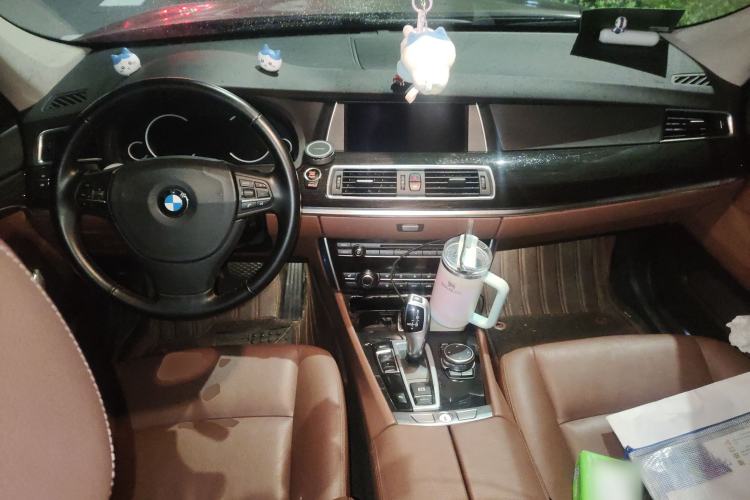 Used BMW 5 Series GT 2017 528i Leading Model
