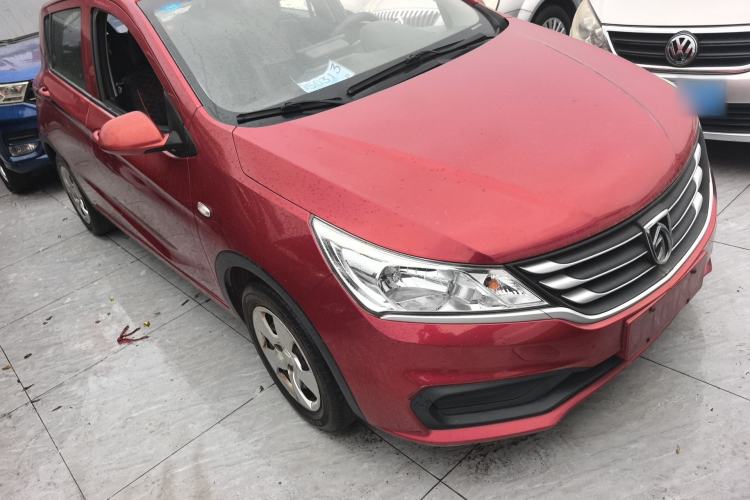 Used Baojun 310 2016 1.2L manual Comfort trim level