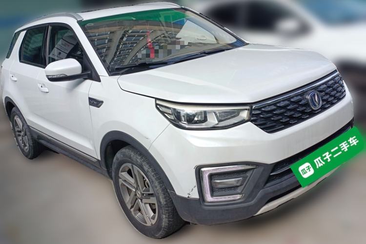 Used Changan CS55 2019 1.5T Manual Colorful Model China VI Standard
