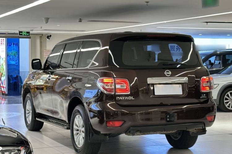 Used Nissan Patrol 2017 5.6L Standard Version
