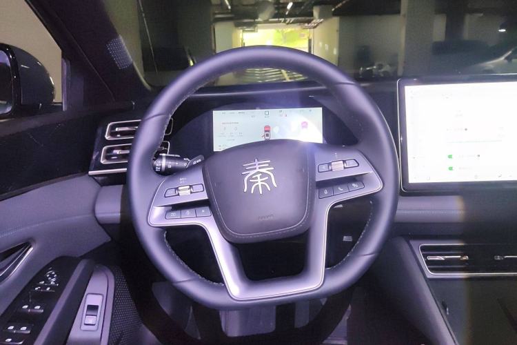 Used BYD Qin L 2025 DM-i Smart Drive 80KM Leading Model