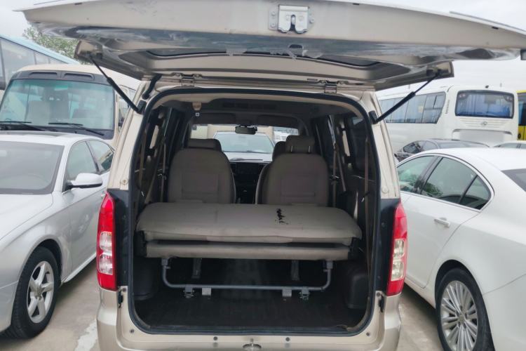 Used Wuling Hongguang V 2019 1.5L Enjoyment Version China VI LAR