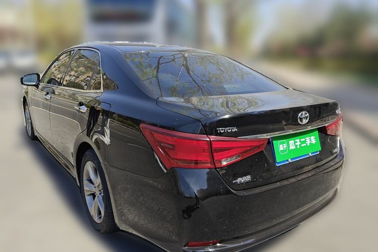 Used Toyota Crown 2015 2.0T Fashion Edition Rear Left 45 Deg