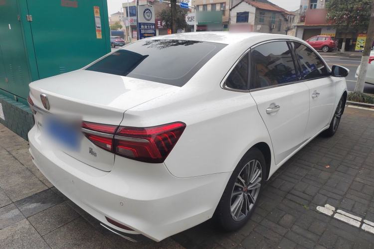 Used Roewe i6 2020 PLUS 1.6L CVT 4G Connected Glory Flagship Edition
