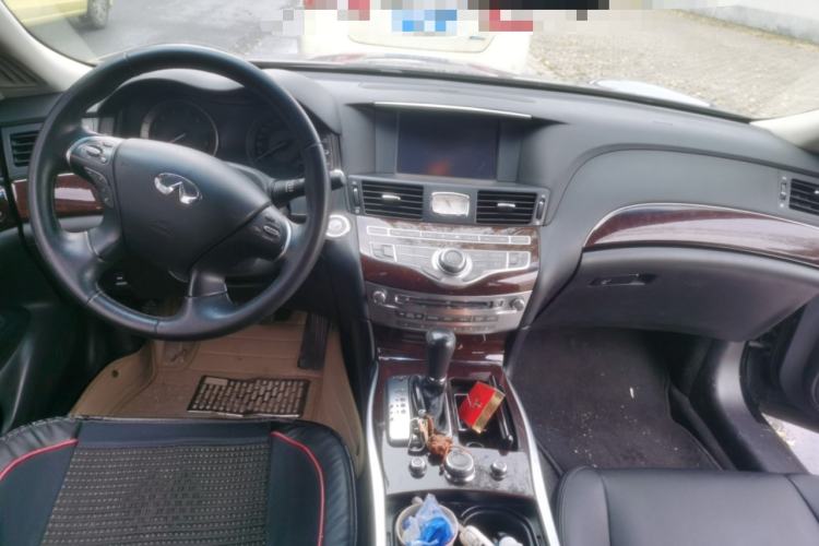 Used Infiniti Q70 2015 Q70L 2.5L Enjoyment Edition
