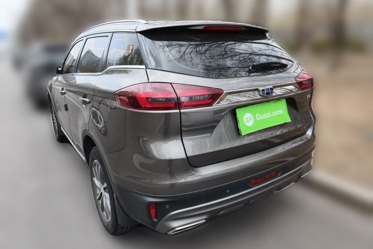 Used Geely Auto Emgrand X7 Sport 2018 1.8TD Automatic Two-Wheel Drive ZhiZun Model with 4G Connectivity
