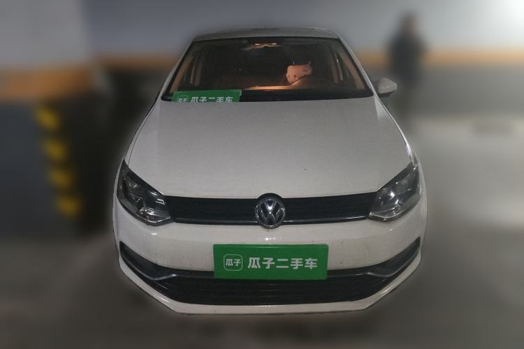 Used Volkswagen Polo 2016 1.6L Automatic Comfort Model
