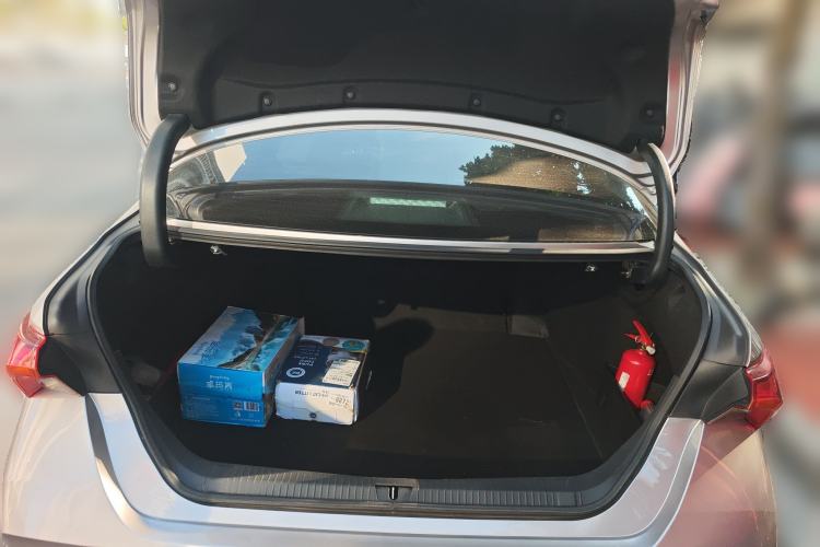 Used Toyota Avalon 2019 2.5L Touring Premium Version China VI Standard