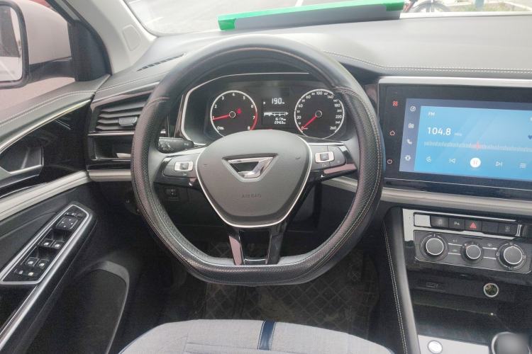 Used Jetta VS5 2022 280TSI Manual Advanced Pro Trim