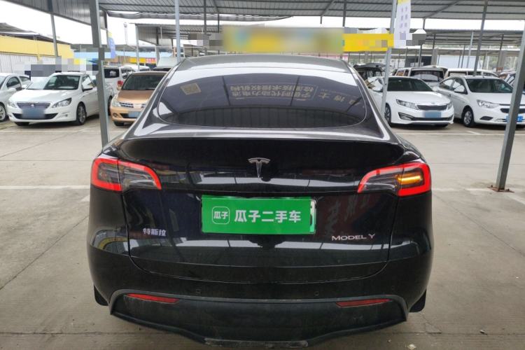 Used Tesla Model Y 2023 Rear-Wheel-Drive Version
