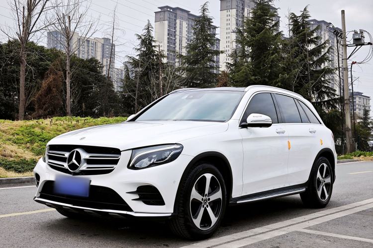 Used Mercedes-Benz GLC 2019 GLC 260 4MATIC Luxury Model
