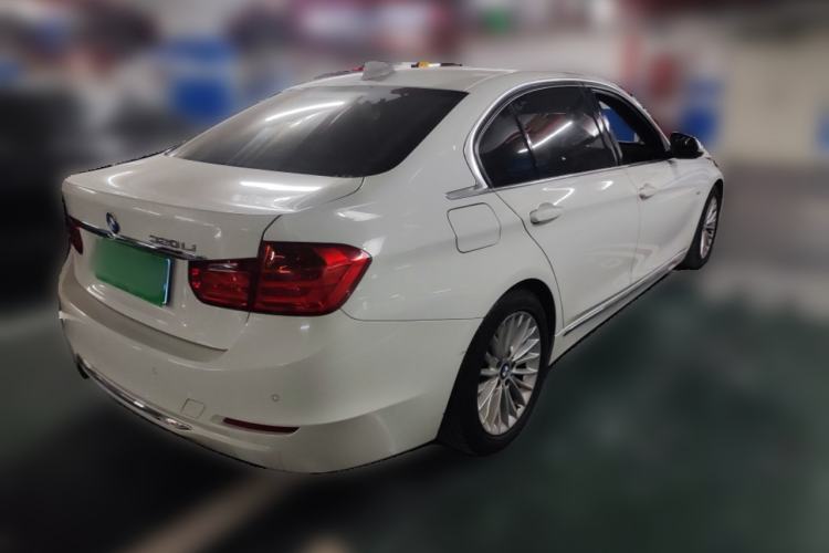 Used BMW 3 Series 2014 320Li Luxury Design Package