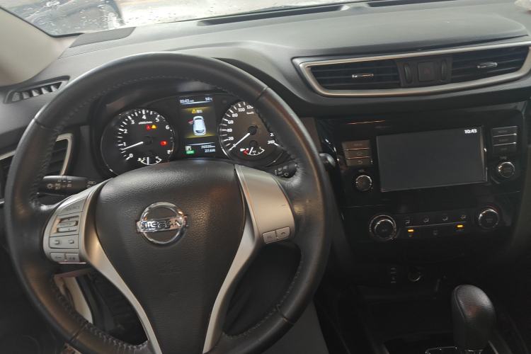 Used Nissan Qashqai 2017 2.0L CVT Smart Enjoyment Version China VI Standard