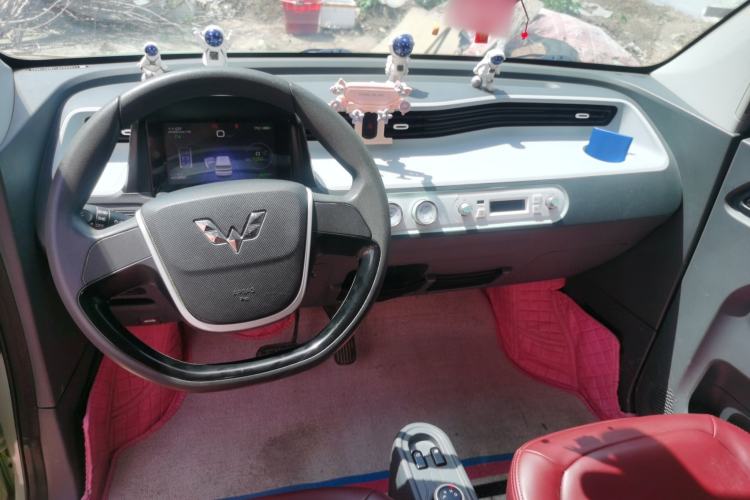 Used Wuling Hongguang MINIEV 2021 Macaron Premium Model – Lithium Iron Phosphate
