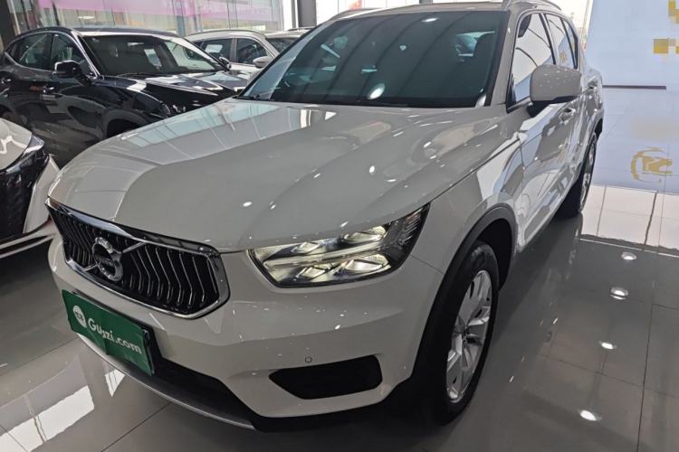 Used Volvo XC40 2022 T4 Four-Wheel Drive Smart & Stylish Edition