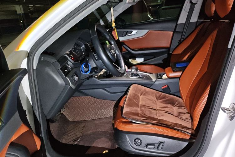 Used Audi A4L 2018 30th Anniversary Edition 40 TFSI Trendy Model
