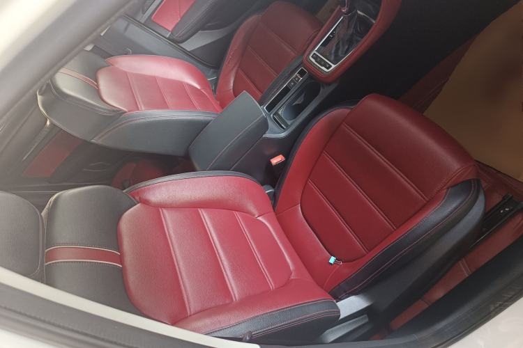 Used MG 6 2019 20T Automatic Trophy Racing Edition + Sporty Rear Exhaust Racing Kit Right Front Seat