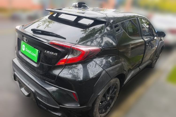 Used Toyota IZOA 2020 2.0L Yichi Version
