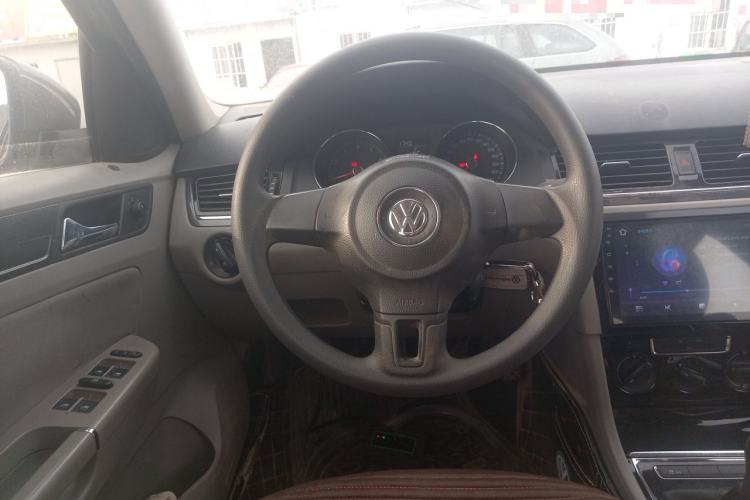 Used Volkswagen Bora 2013 1.6L Manual Fashion Edition Steering Wheel