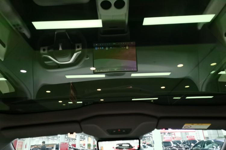 Used Avatr 06 2025 Max All-Electric Version