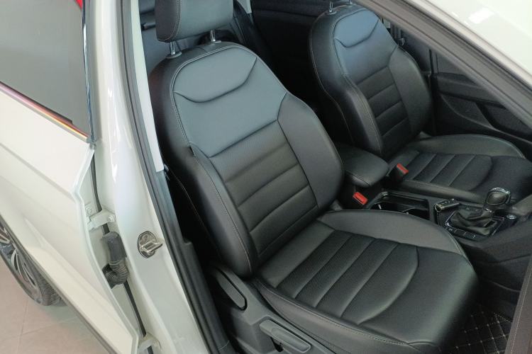 Used Volkswagen Tharu 2022 280TSI Two-Wheel-Drive Luxury Edition