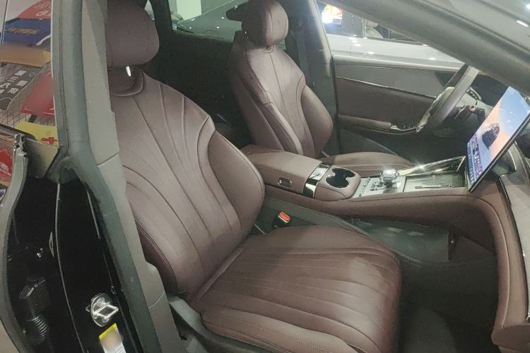 Used Denza Z9GT 2024 630 All-Wheel Drive Max Edition
