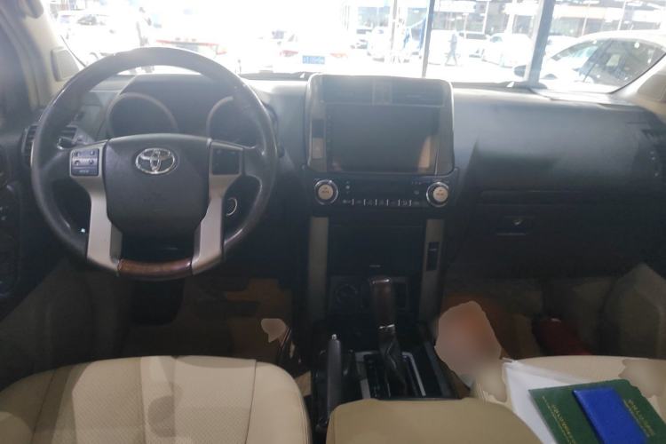 Used Toyota Prado 2010 2.7L Automatic Luxury Edition