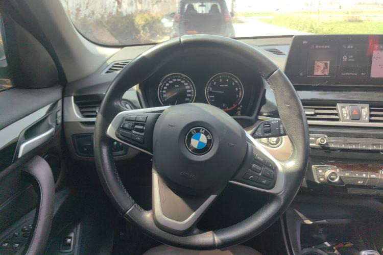 Used BMW X1 2020 sDrive25Li Leading Model
