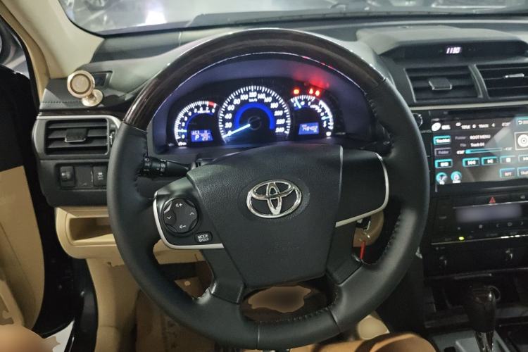 Used Toyota Camry 2015 2.0G Premier Edition Steering Wheel