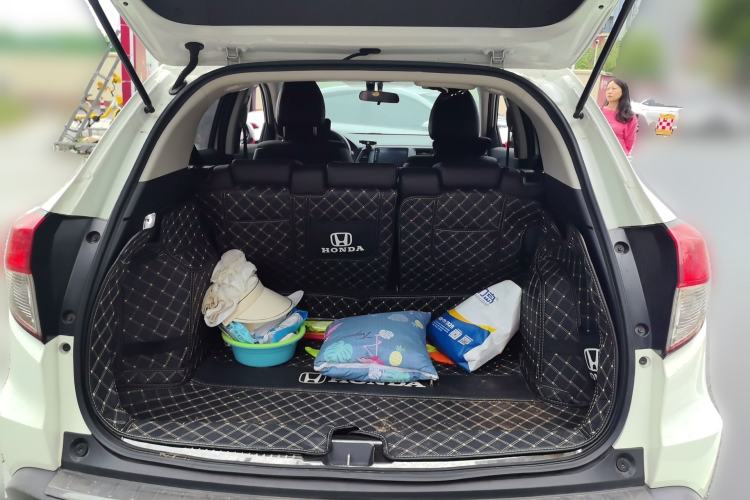 Used Honda Vezel 2020 1.5L CVT Pioneer Edition
