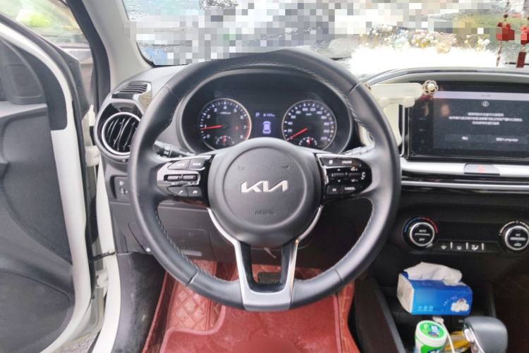 Used Kia kx1 Stonic 2021 1.4L CVT Fun & Sunroof Model
