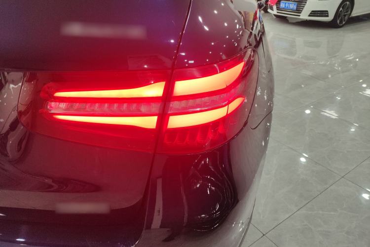 Used Mercedes-Benz GLC 2017 GLC 260 4MATIC Dynamic Edition
