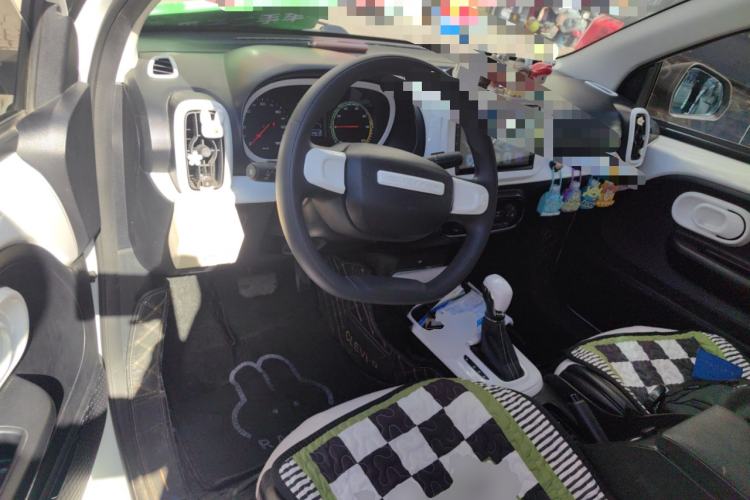 Used Roewe Clever 2021 302 km New Four-Seater Super-Efficient Version