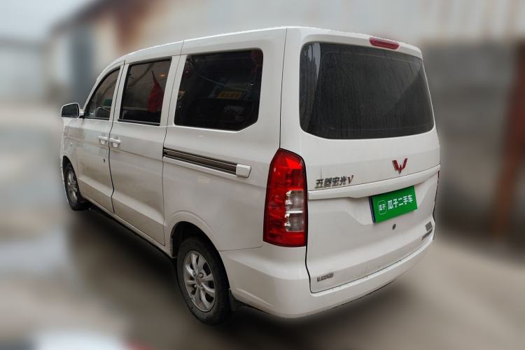 Used Wuling Hongguang V 2022 1.5L Enjoy Edition Hydraulic Power Steering LAR