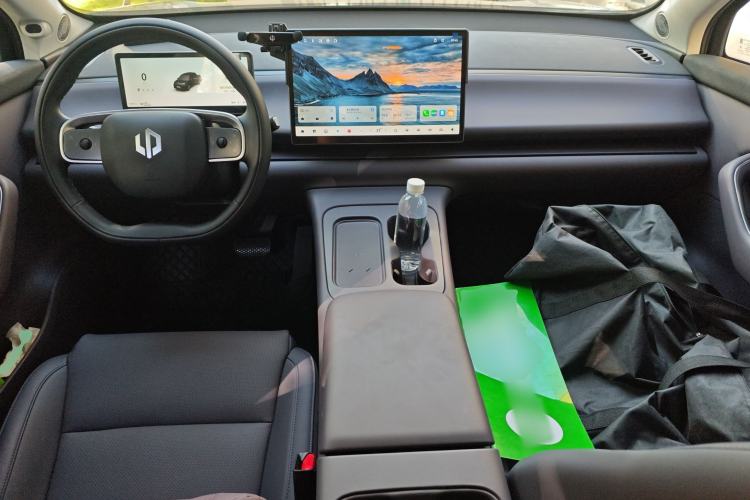 Used Leapmotor C10 2026 530 Comfort Edition Center Console