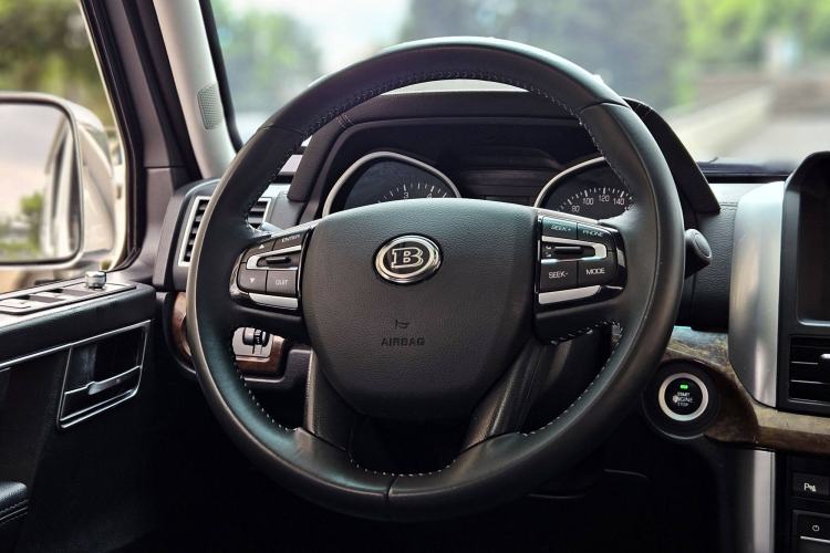 Used BAIC Off-Road BJ80 2016 2.3T Manual Prestige Edition
