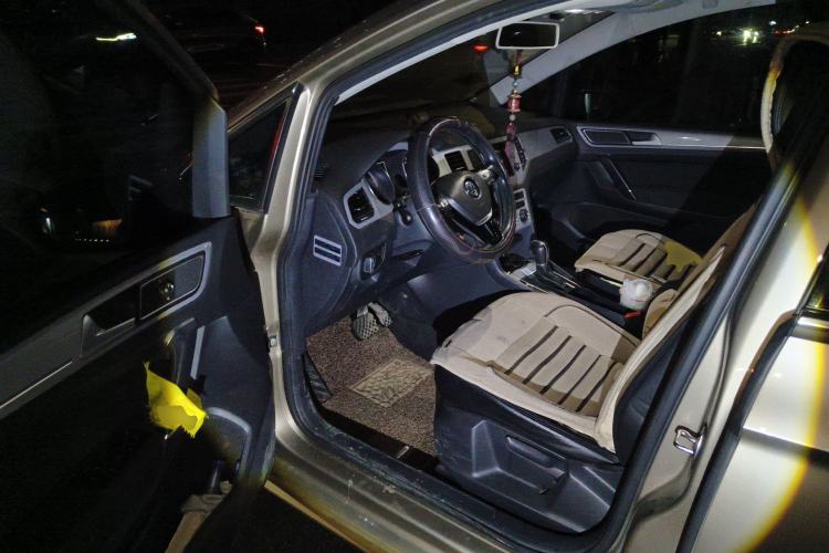 Used Volkswagen Golf Sportsvan 2016 230TSI Automatic Trend Edition