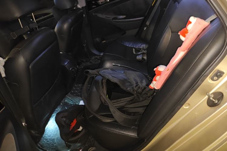 Used Hyundai Sonata 2013 2.4L Automatic Luxury Version China IV Standard
