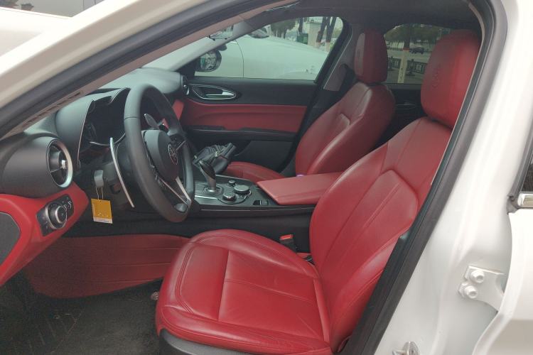 Used Alfa Romeo Giulia 2017 2.0T 280HP Luxury Edition