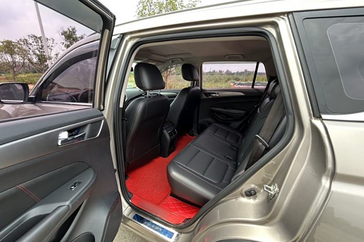 Used Changan CS75 2016 1.8T Automatic Elite Model China IV Standard
