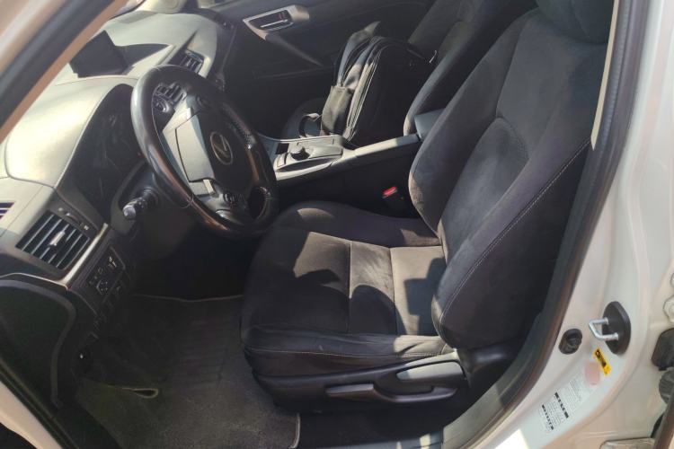 Used Lexus CT 2014 CT200h Comfort Edition Monochrome
