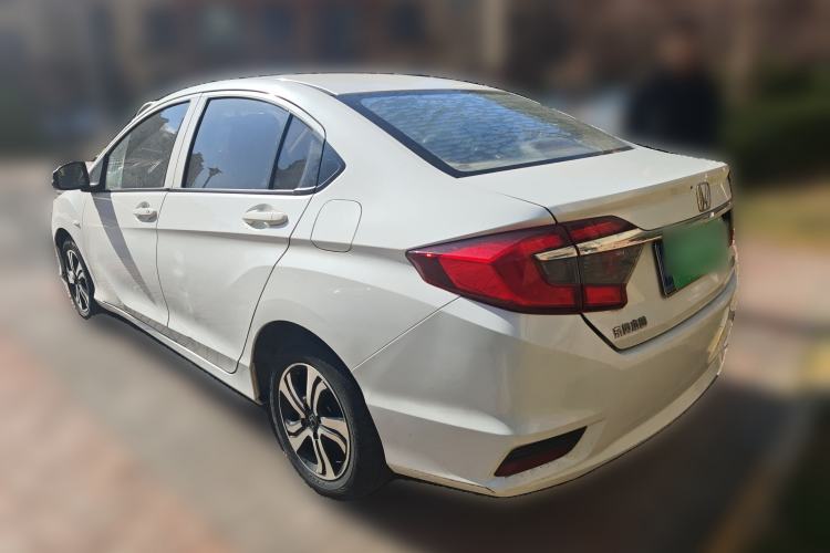 Used Honda Greiz 2016 1.5L CVT Classic Edition
