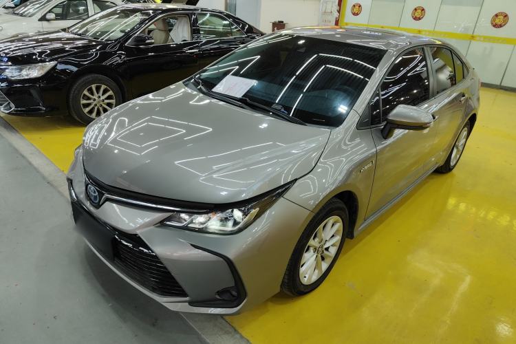 Used Toyota Corolla 2021 Dual-Motor 1.8L E-CVT Elite Edition