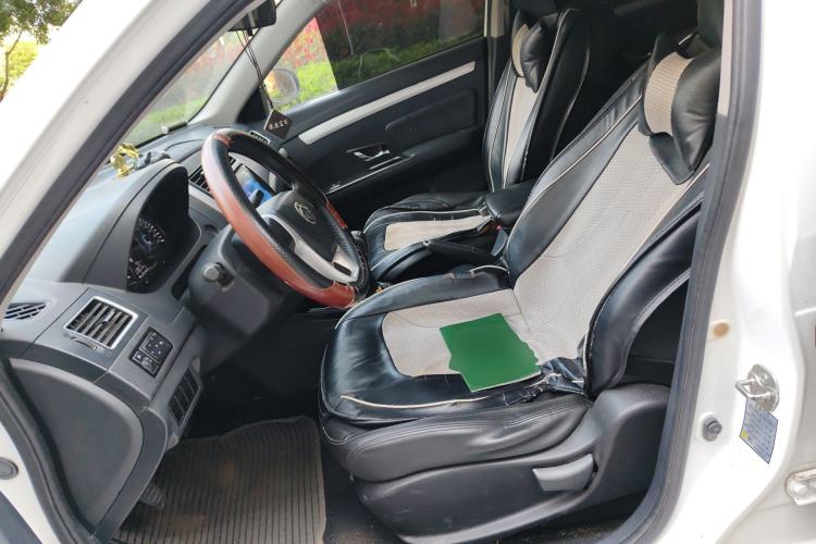 Used FORTHING Joyear S50 2016 1.5L Manual Luxury Edition
