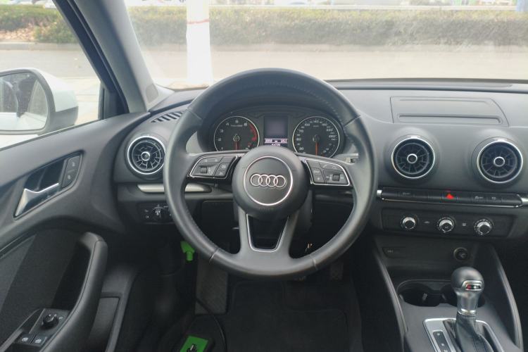 Used Audi A3 2018 30th Anniversary Edition Sportback 35 TFSI Ambition Model
