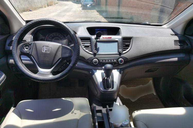 Used Honda CR-V 2013 2.0L Four-wheel Drive Classic Edition Center Console