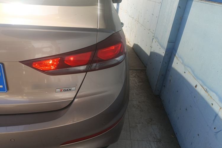 Used Hyundai Elantra (6th Generation / Lingdong) 2018 1.4T Dual-Clutch Xuan Dong · Dynamic Edition Right Rear Taillight